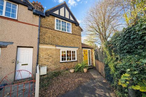 3 bedroom end of terrace house for sale, Park Road, Wallington SM6