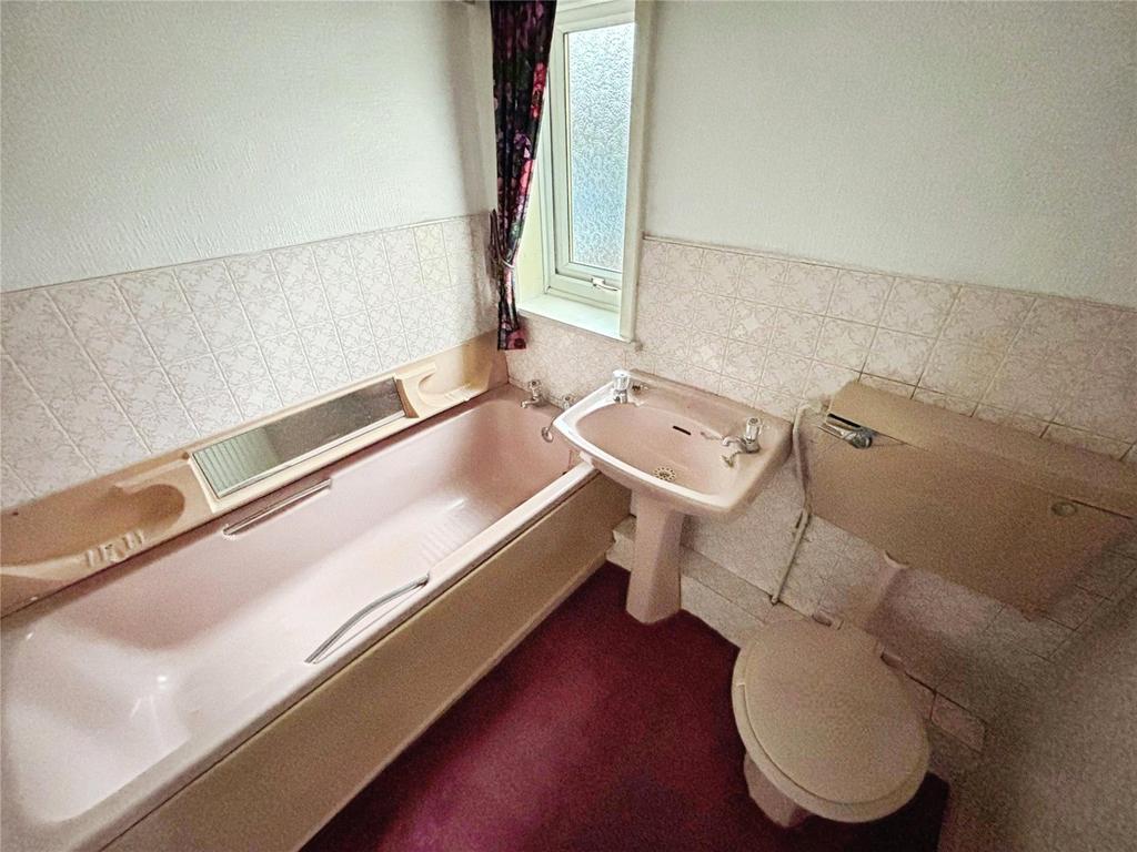 Bathroom/Wc