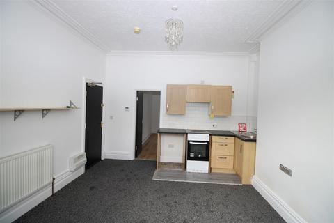 undefined, Flat 2, 30 Chesterfield Road, Blackpool