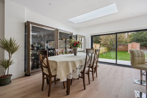 3 bedroom detached bungalow for sale, Avenue Road, Pinner, HA5 3EZ