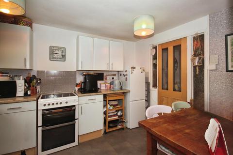 3 bedroom end of terrace house for sale, Rugby Road, Cubbington, Leamington Spa