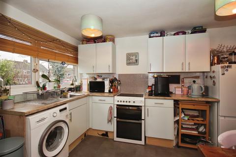 3 bedroom end of terrace house for sale, Rugby Road, Cubbington, Leamington Spa