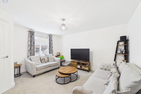 4 bedroom semi-detached house for sale, Kempster Way, Weston Turville