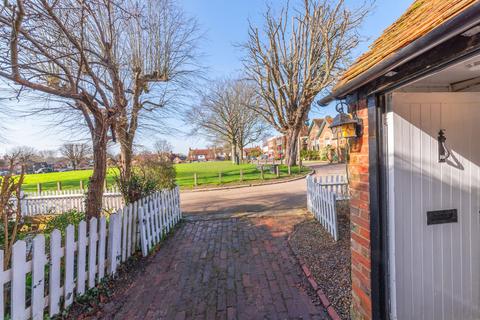 undefined, Green Road, Tonbridge TN12