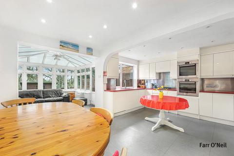 4 bedroom townhouse for sale, Ardmore Lane, Buckhurst Hill, IG9