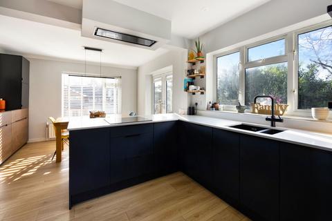 3 bedroom detached house for sale, Hetton Gardens, Cheltenham GL53