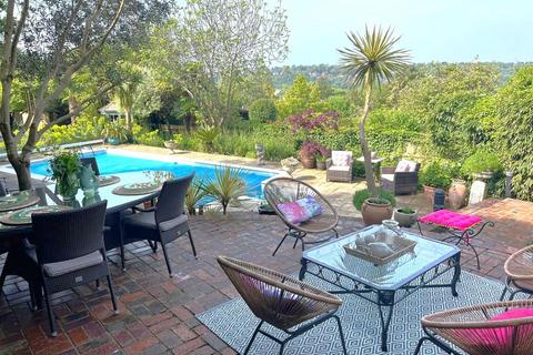 5 bedroom detached house for sale, Peacock Lane, Brighton