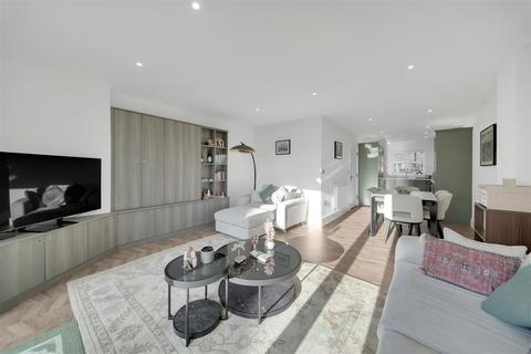 3 bedroom semi-detached house for sale, Bolton Drive, Silsden