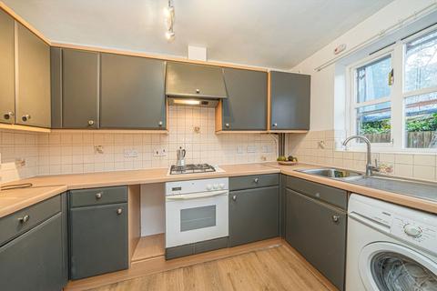 undefined, Shire Horse Way, Isleworth TW7