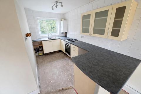 2 bedroom apartment for sale, Garden Court, Luton, LU3 2PE