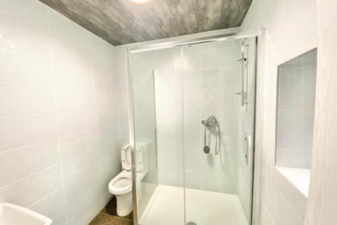 4 bedroom detached house for sale, Durham Terrace, Bradford BD8