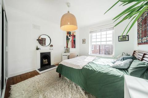 3 bedroom flat for sale, Thessaly Road, Battersea, London, SW8