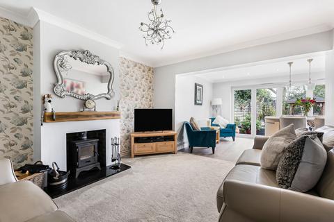 4 bedroom semi-detached house for sale, Oakmere Lane, Potters Bar, EN6