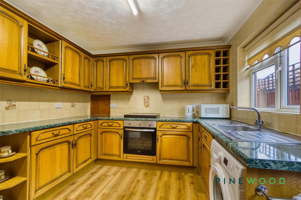 Kitchen / Diner