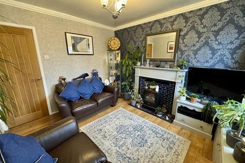 undefined, Enville Road, Kingswinford