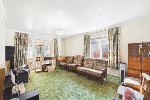 undefined, Heath Road, Pamber Heath, Tadley, Hampshire, RG26