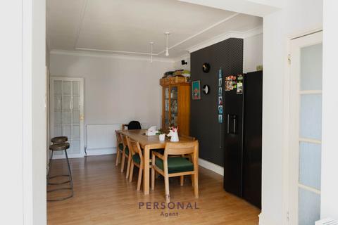 undefined, Cherrywood Lane, Morden
