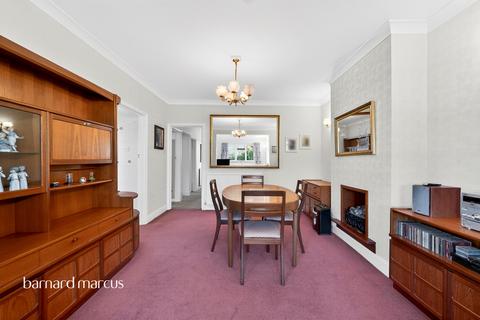 undefined, Percival Way, Epsom
