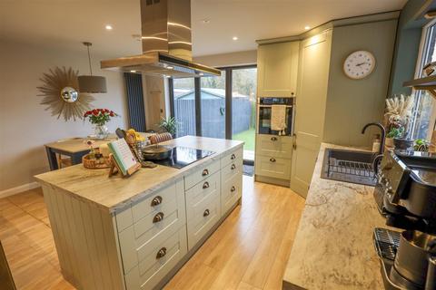 undefined, 37 Millfield Drive, Cowbridge, Vale of Glamorgan, CF71 7BR