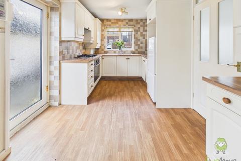 2 bedroom detached bungalow for sale, Avon Close Maltby, Rotherham S66