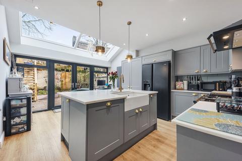 2 bedroom terraced house for sale, Bedford Street, Manchester M25