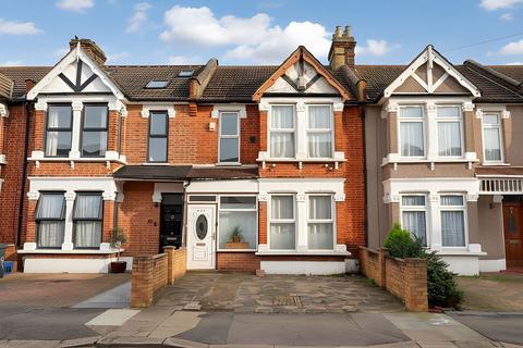 4 bedroom terraced house for sale, Chester Road, Ilford IG3