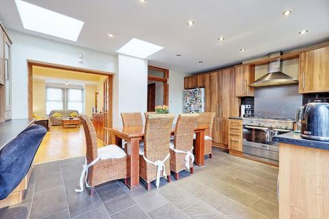 4 bedroom terraced house for sale, Chester Road, Ilford IG3