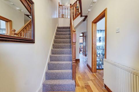 4 bedroom terraced house for sale, Chester Road, Ilford IG3