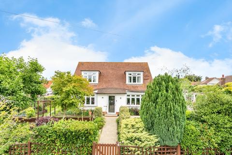 4 bedroom detached house for sale, Fernhurst Gardens, Aldwick, Bognor Regis, PO21