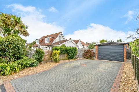 4 bedroom detached house for sale, Fernhurst Gardens, Aldwick, Bognor Regis, PO21