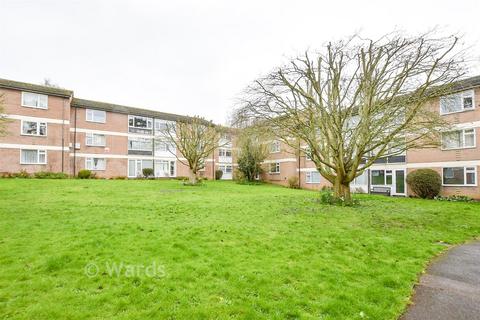 undefined, Pine Lodge, Maidstone ME16