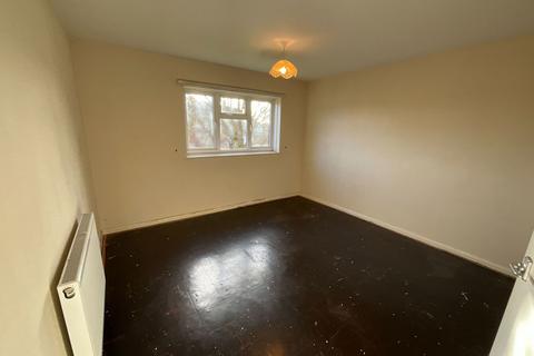2 bedroom flat for sale, Lovett Avenue, Oldbury B69