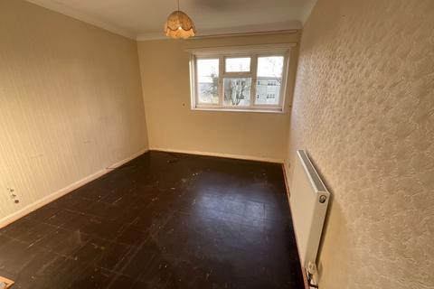 2 bedroom flat for sale, Lovett Avenue, Oldbury B69