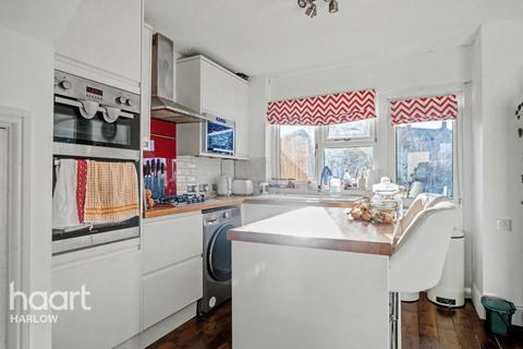 undefined, Rivermill, HARLOW