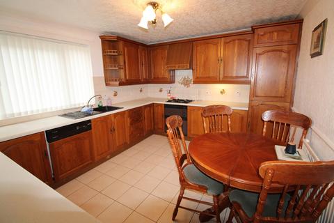 2 bedroom flat for sale, Pleasant View, Aberkenfig, Bridgend, Bridgend County. CF32 9BY