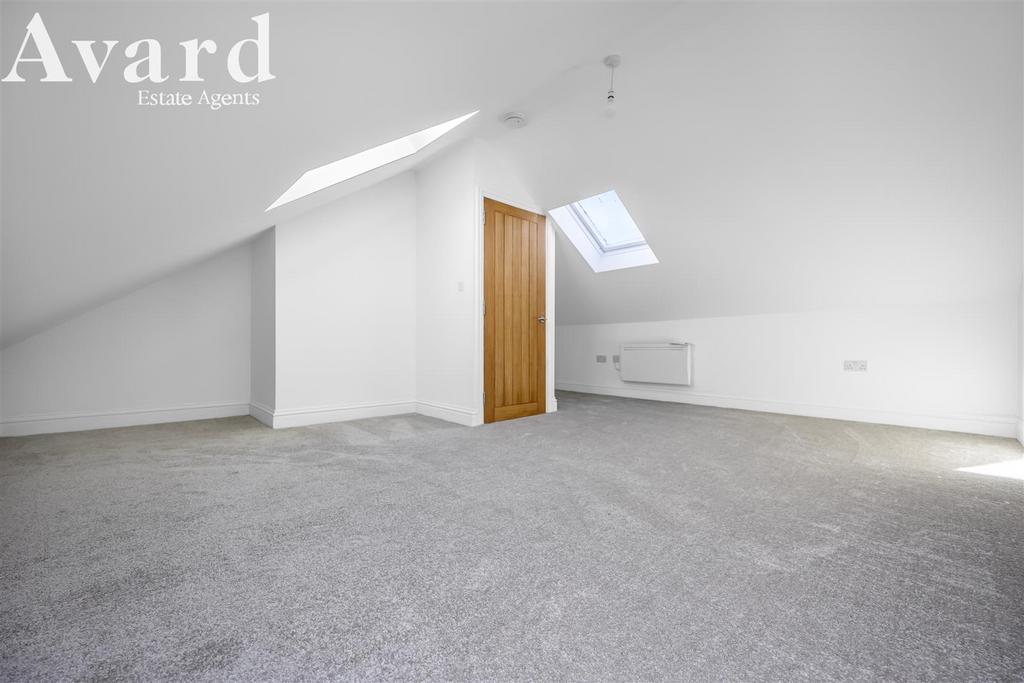 Teville Road, 19, Top Floor-0003.jpg