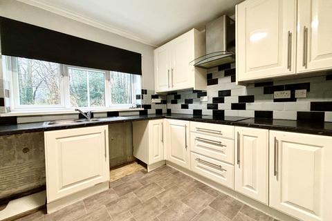 3 bedroom terraced house to rent, Burnham Walk, Gillingham, ME8