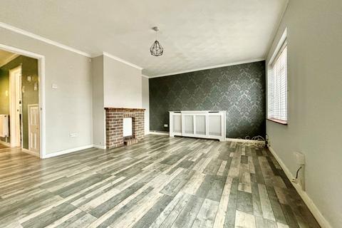 3 bedroom terraced house to rent, Burnham Walk, Gillingham, ME8