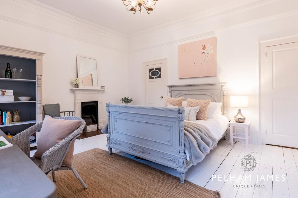 Second Bedroom, Bourne Eau House, Bourne