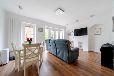 3 bedroom terraced house for sale, WOKING