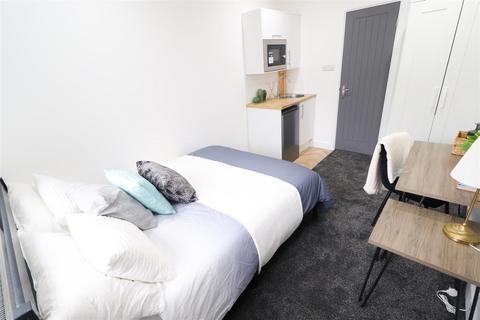 Studio to rent, Charter Avenue, Coventry CV4