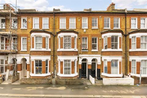 3 bedroom flat for sale, Rita Road, London SW8