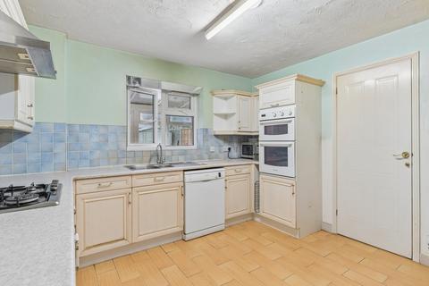 undefined, Sparrow Drive, Stevenage SG2