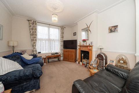 4 bedroom semi-detached house for sale, Hampton Lane, Feltham TW13