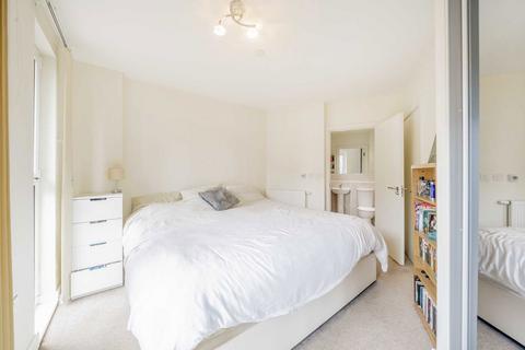 2 bedroom flat for sale, Hatton Road, Wembley HA0