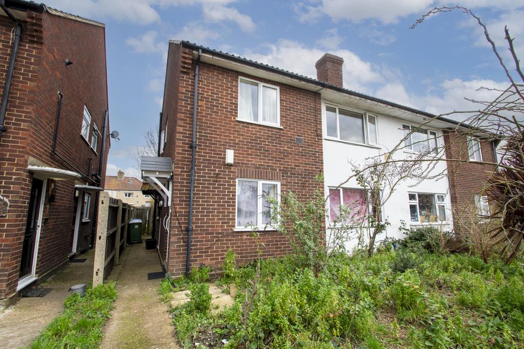 2 Bedroom Maisonette for Rent