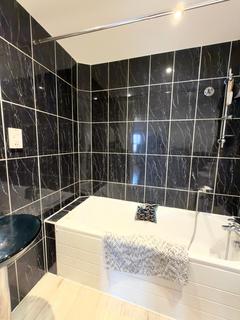 1 bedroom in a flat share to rent, Edward Street, Birmingham B1