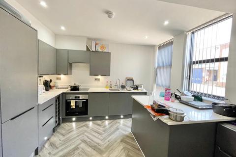 1 bedroom in a flat share to rent, Bond St, Birmingham B3