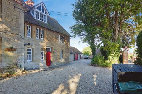 4 bedroom semi-detached house for sale, Alfred Street, Westbury