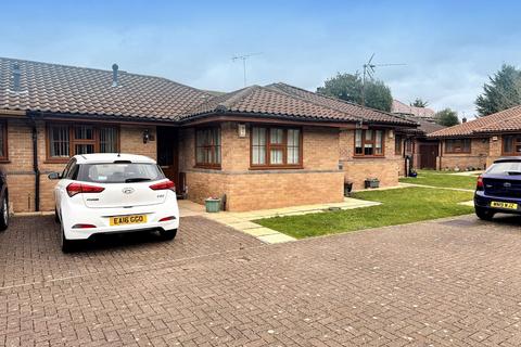 2 bedroom retirement property for sale, Windsor Drive, Bristol BS48